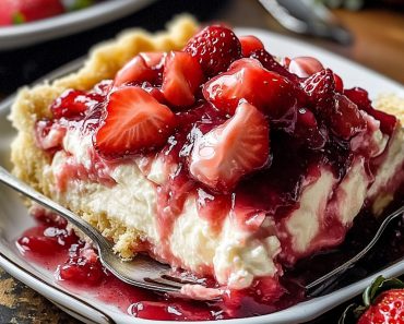 Strawberry Cheesecake Dump Cake