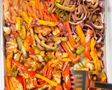Sheet Pan Chicken Fajitas